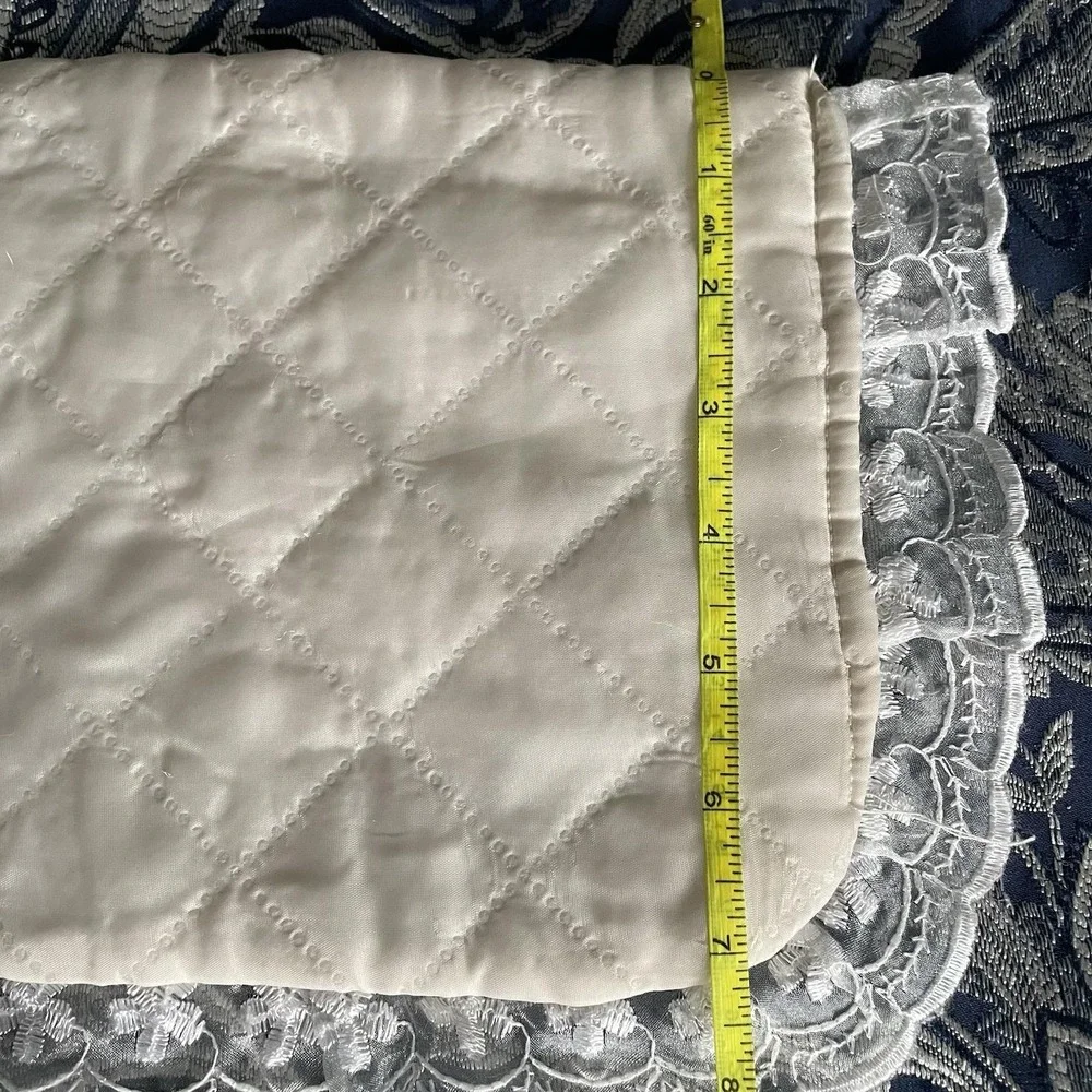 Vintage Toilet Cover Set Cream Floral Mod Tank Seat Cottage Core Lace